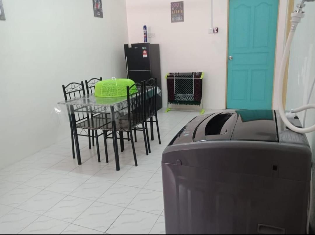 Brown Teluk Kemang Rumah percutian Port Dickson